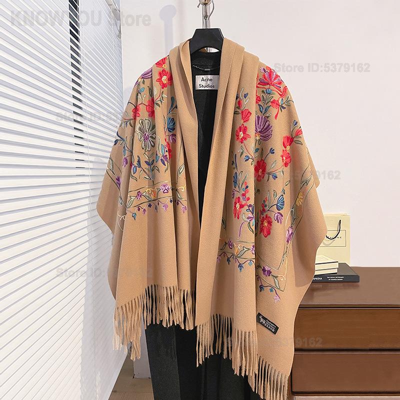 Xale Feminino Retrô com Bordad - Go Ethnic Fashion avaliação e preço