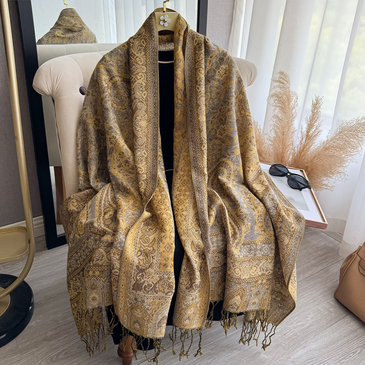 2025 borla cobertor design est - Winter Ethnic Fashion For Women avaliação e preço