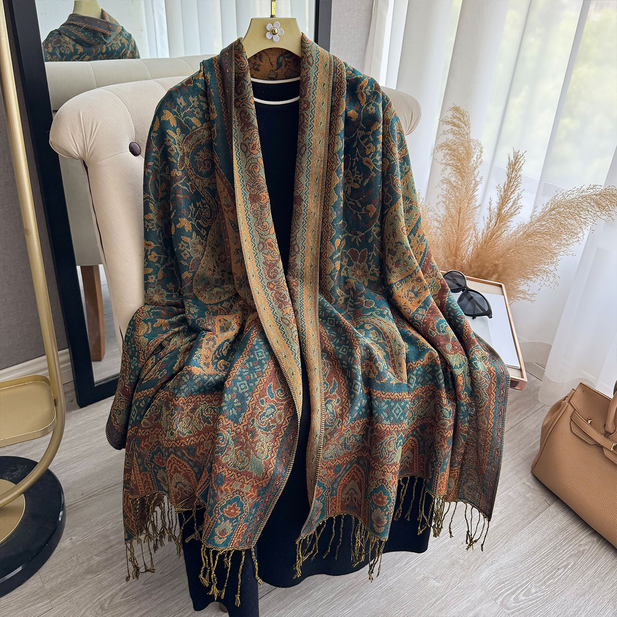 2025 borla cobertor design est - Winter Ethnic Fashion For Women avaliação e preço