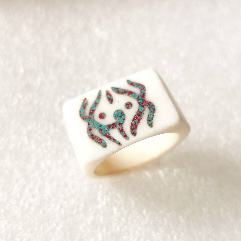 Anel de símbolos de amuleto ti - Ethnic Fashion Com avaliação e preço